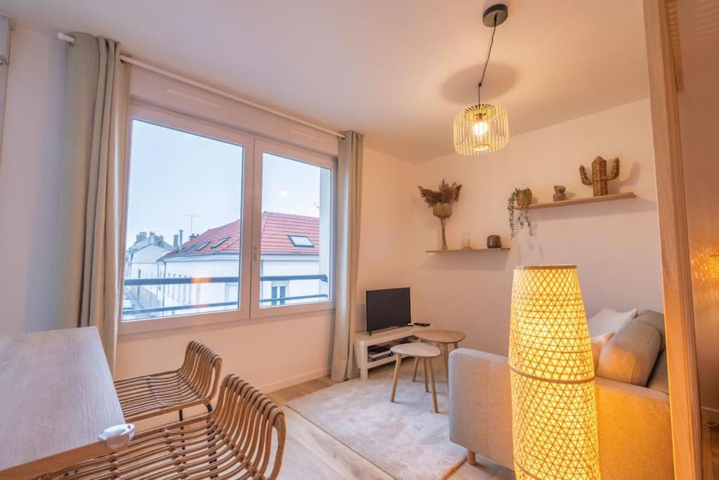 Le Jeroboam Apartment Reims Exterior photo